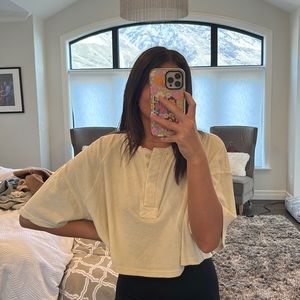 Urban outfitters (BDG) crop tee Size S